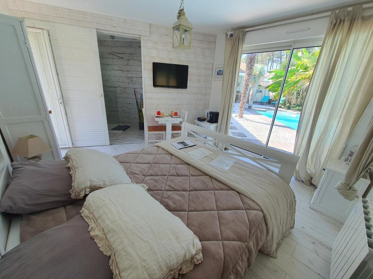 Villa Caraibes グジャン・メストラ エクステリア 写真