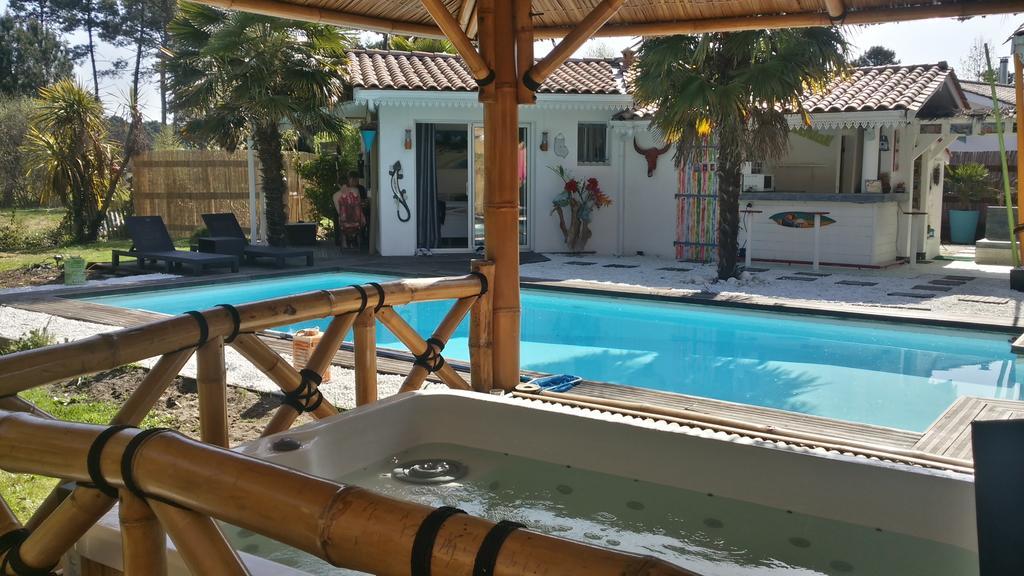 Villa Caraibes グジャン・メストラ エクステリア 写真